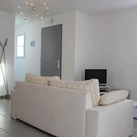 בית נופש Maison Pres De La Avec Jardin, Parking, 6 Couchages, Wifi - - Fr-1-246a-155