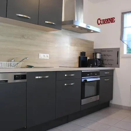 בית נופש Maison Pres De La Avec Jardin, Parking, 6 Couchages, Wifi - - Fr-1-246a-155 סן-ג'ורג'-דולרו