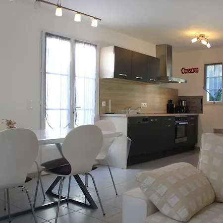 Maison Pres De La Avec Jardin, Parking, 6 Couchages, Wifi - - Fr-1-246a-155 בית נופש *