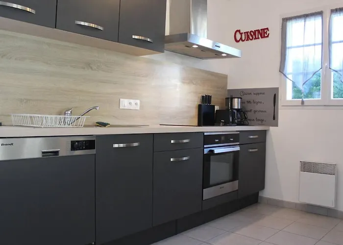 בית נופש Maison Pres De La Avec Jardin, Parking, 6 Couchages, Wifi - - Fr-1-246a-155 סן-ג'ורג'-דולרו