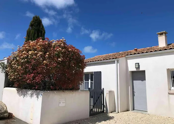 Maison Pres De La Avec Jardin, Parking, 6 Couchages, Wifi - - Fr-1-246a-155 *